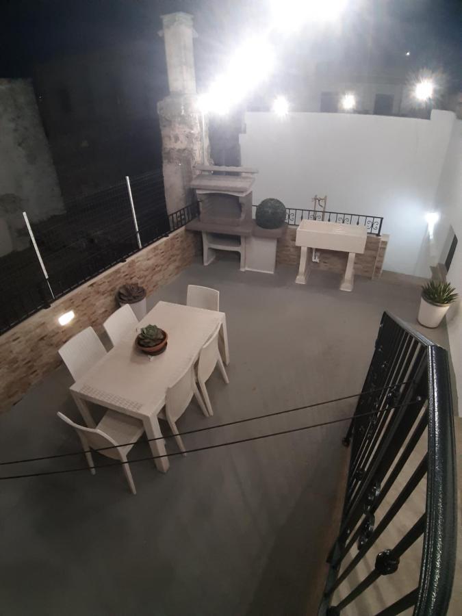 Villa A Casa Di Monia Felline Esterno foto