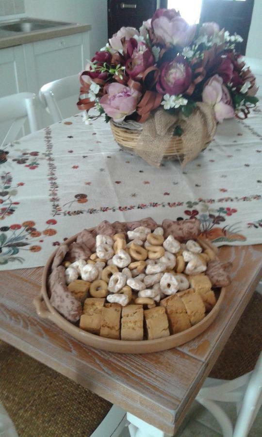Villa A Casa Di Monia Felline Esterno foto